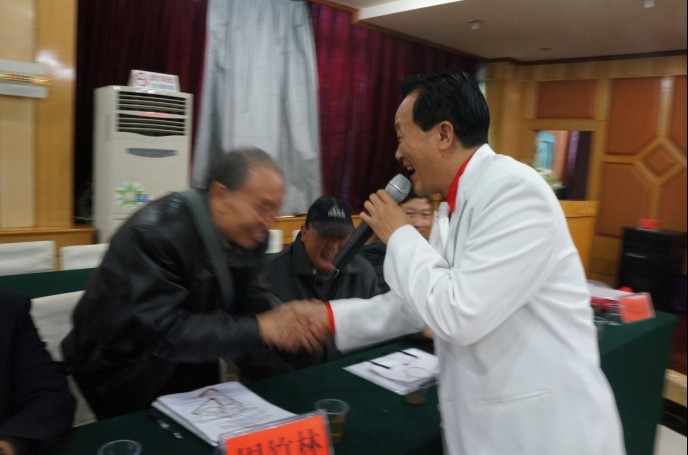 联欢38.jpg