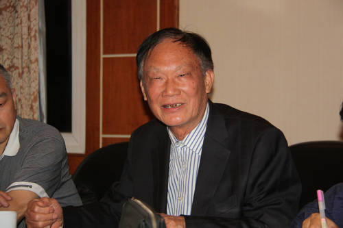 周贤钧会长在座谈会上讲话 099.jpg