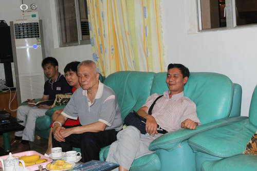 讨论会场之二IMG_4489.JPG