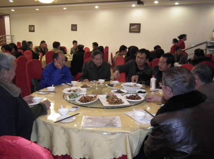 年会-18QQ图片20131208035318.jpg