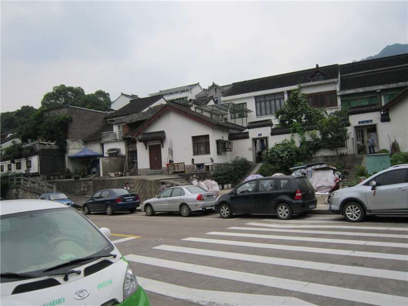 梅家坞村01.jpg