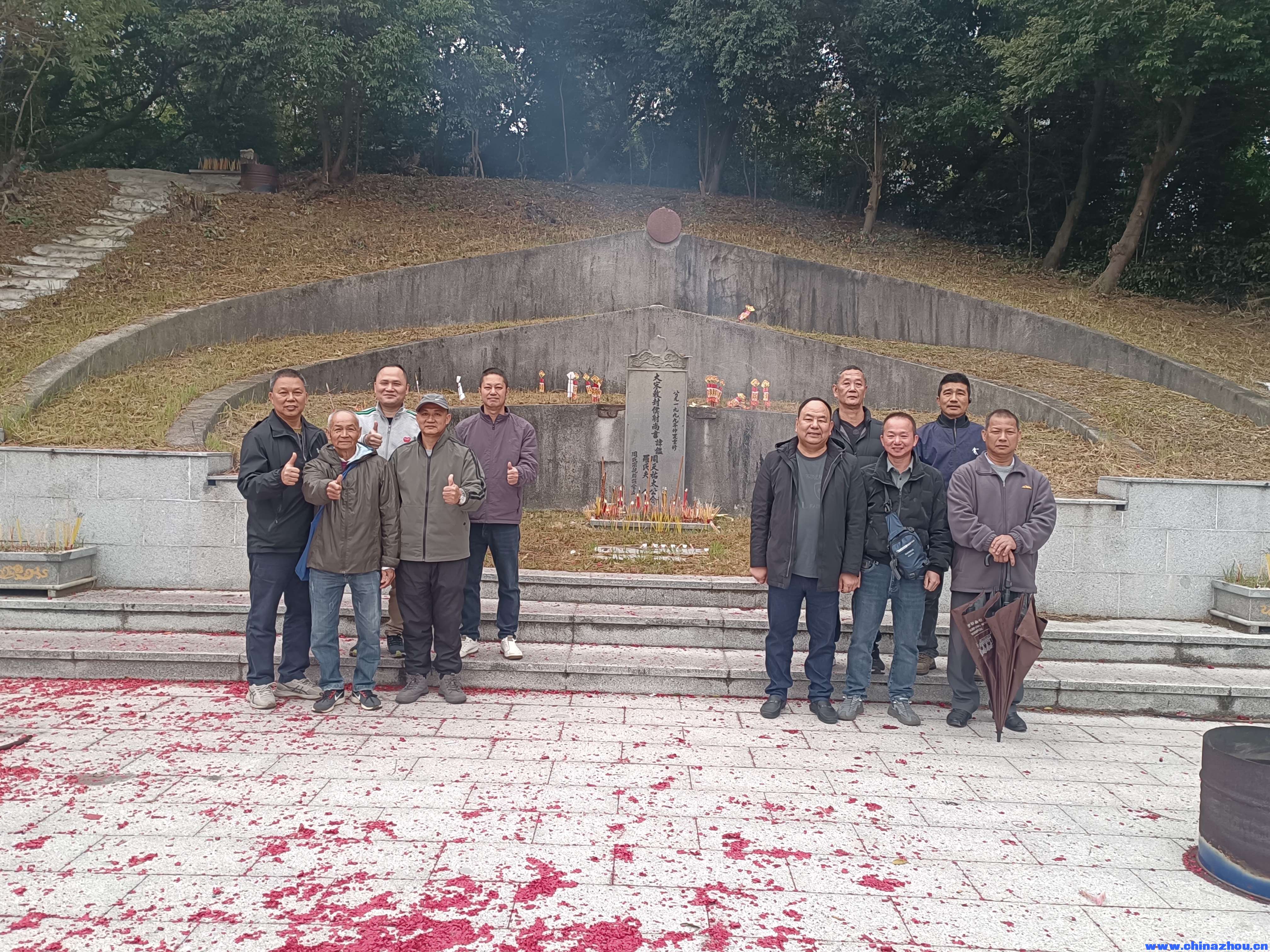  中山南朗关塘宗亲兄弟.jpg