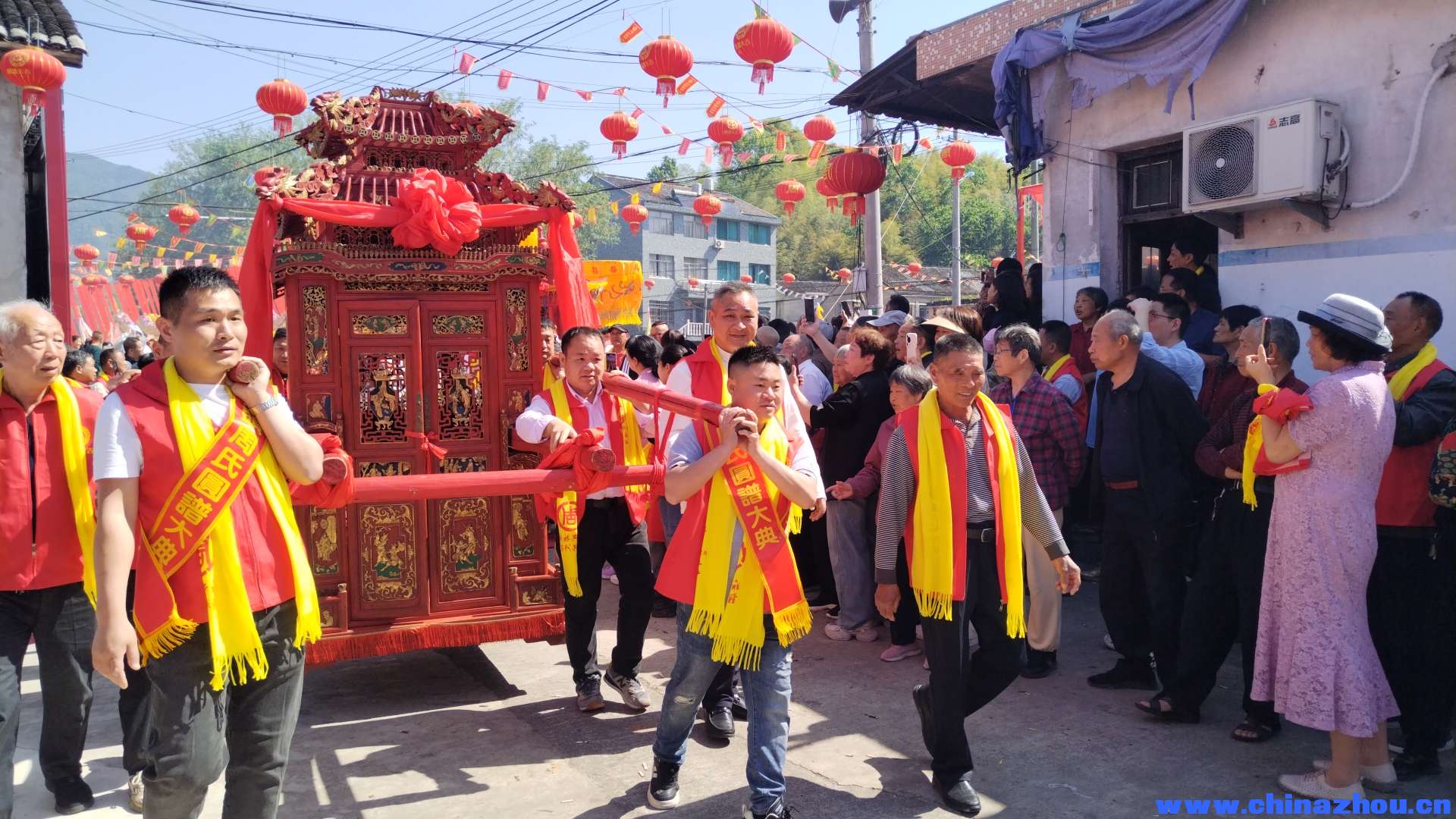 文成周必大研究会应邀参加宁海桥头周氏圆谱庆典活动5.jpg