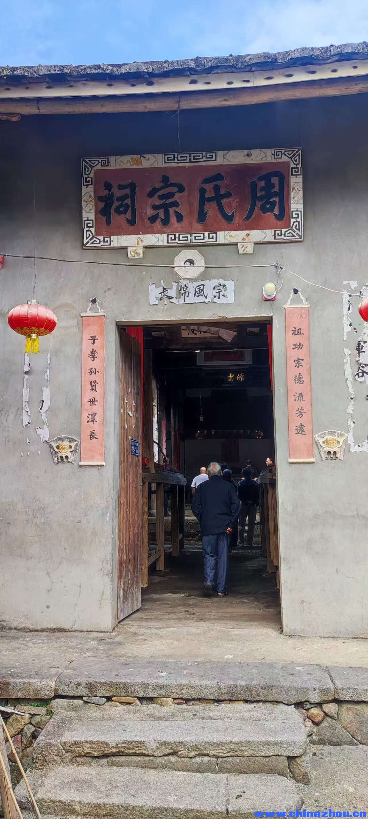 微信图片_20251113085056_238.jpg
