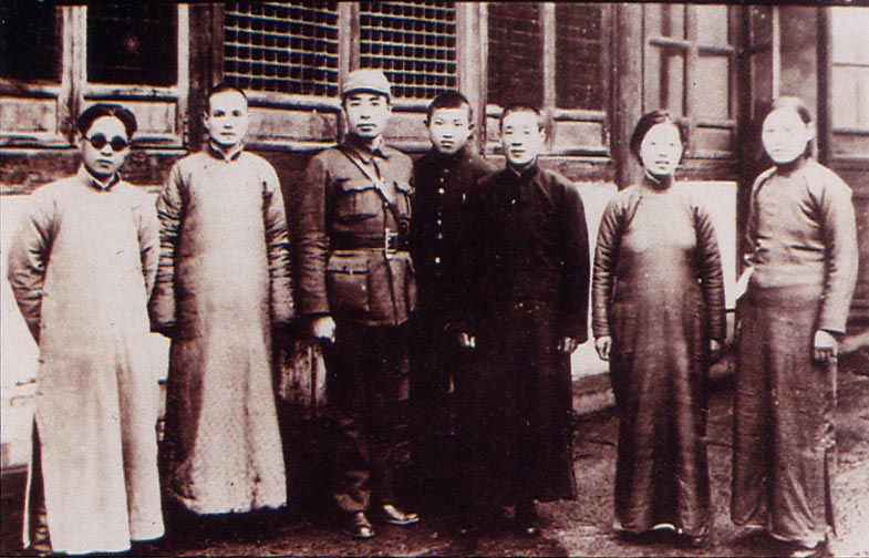 軒轅黃帝嫡系後裔周恩來家族變遷史