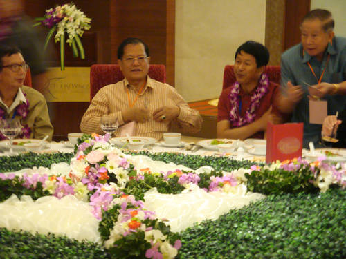 中华周氏联谊总会赴泰访问团胜利回国